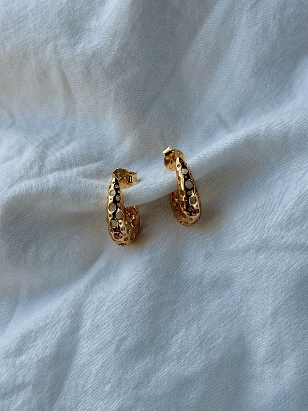 Moon Hoop 18k Gold Plated Earrings